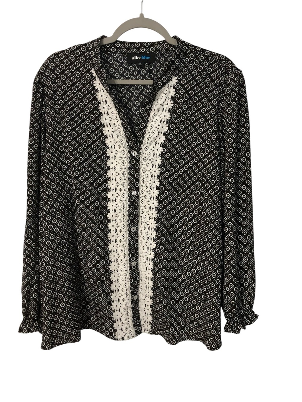 Aliceblue Crochet Lace Trim Boho Button Front Blouse Size 3X